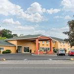 Exterior and Parking Lot of Quality Inn & Suites Albany